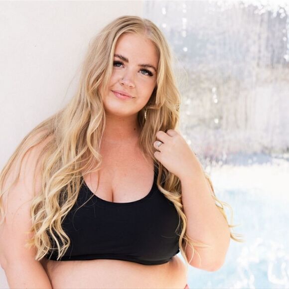 Athletic Bikini Swimsuit Top Adjustable Sports Bralette Black NWT - Picture 8 of 13